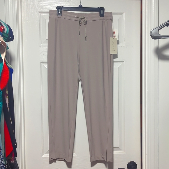 NWT Joie Pants, Size Medium - Picture 1 of 7